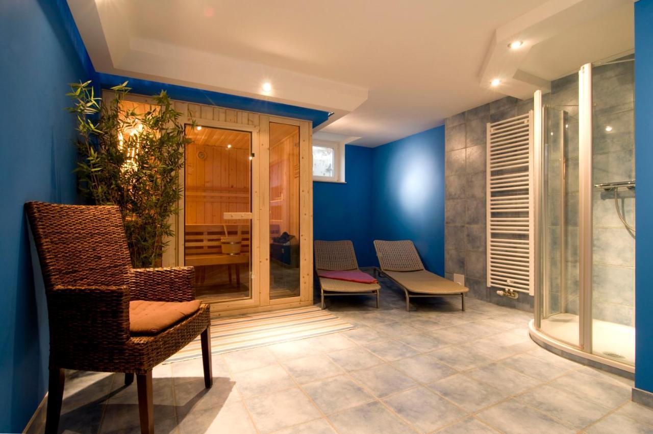 Ferienhaus Zander Mit Sauna Born Bagian luar foto